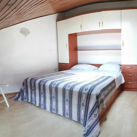 10 Veliki Trg Apartmán Izola